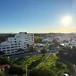 דירה Go4portugal - Vilamagna - Luxe With Pool, Airco And Seaview Balcony אלבופיירה