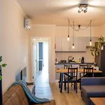 דירה Go4portugal - Vilamagna - Luxe With Pool, Airco And Seaview Balcony אלבופיירה